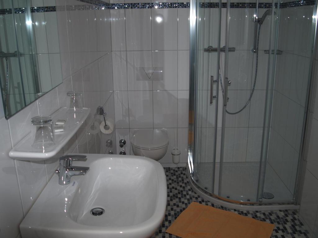 Gasthof Zur Querenburg ハノーファーシュ・ミュンデン 部屋 写真